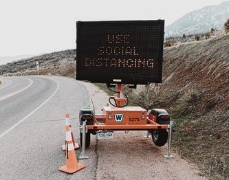 在工業區防止病毒的傳播