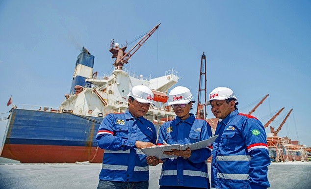 ​JIIPE Gresik工業區的Manarar港為您的工業活動提供支持