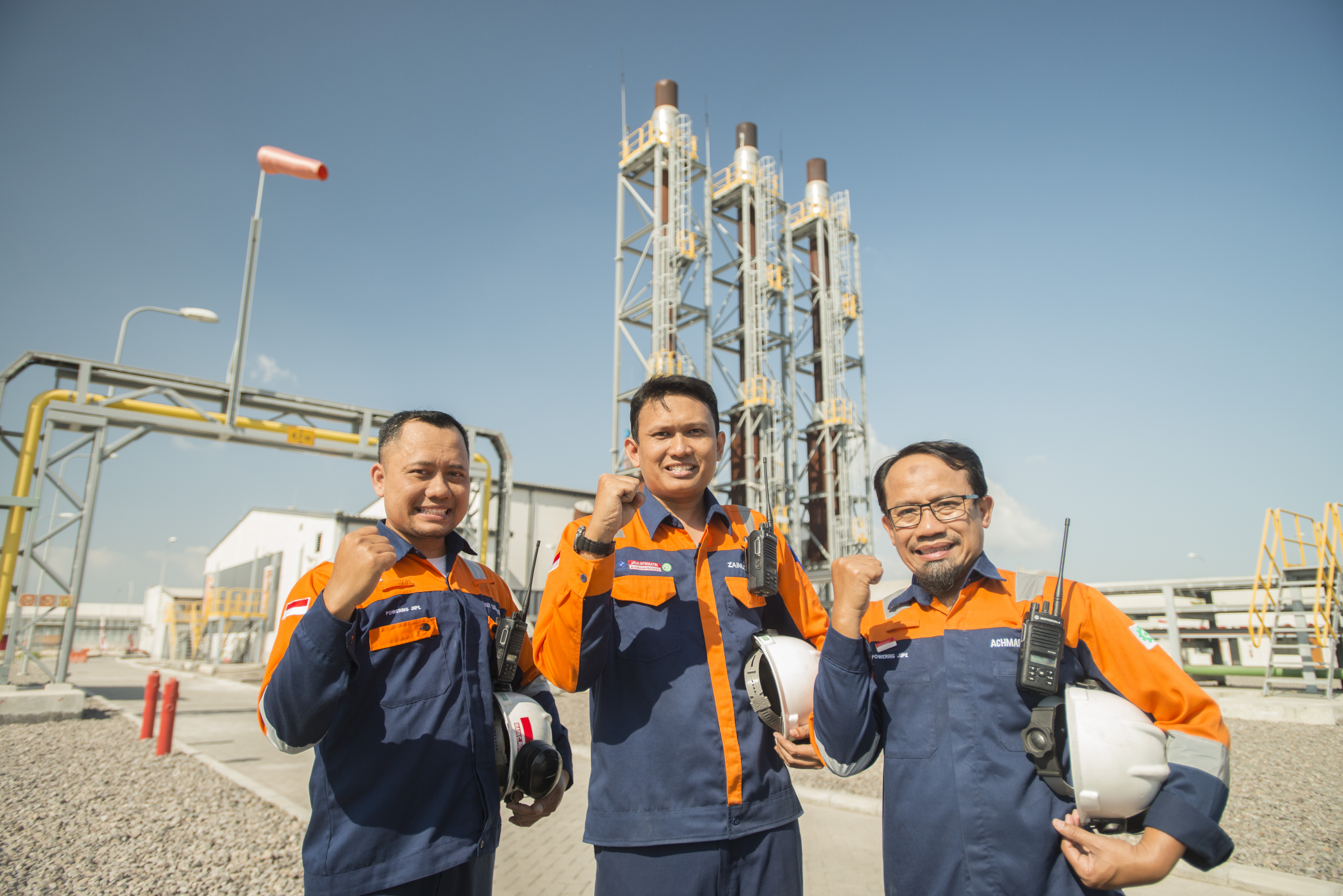 东爪哇省州长Khofifah希望东爪哇省的工业区JIIPE能够吸收很多工人